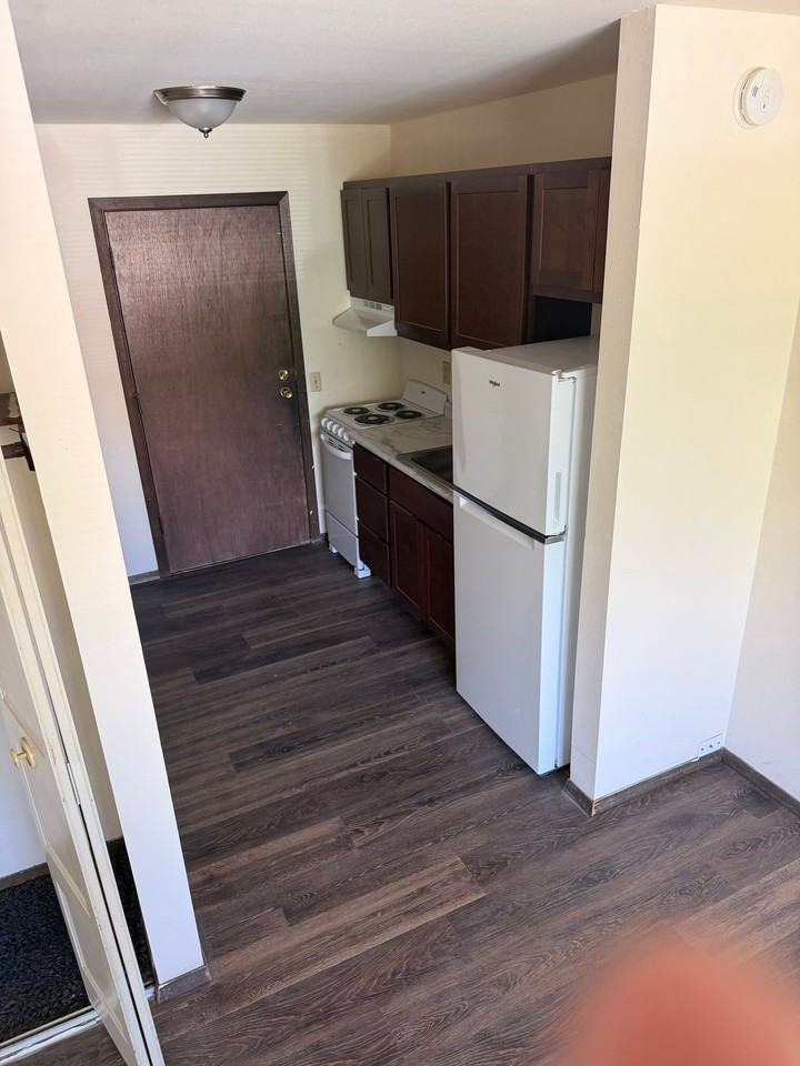 437 W Main St #204 - Photo 2 of 8