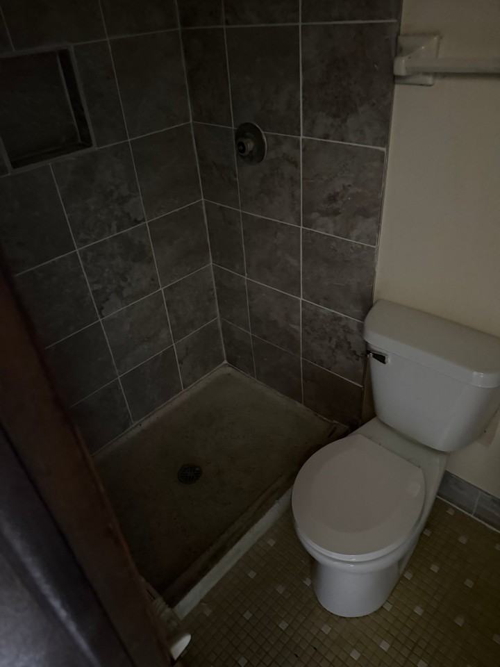 437 W Main St #204 - Photo 4 of 8