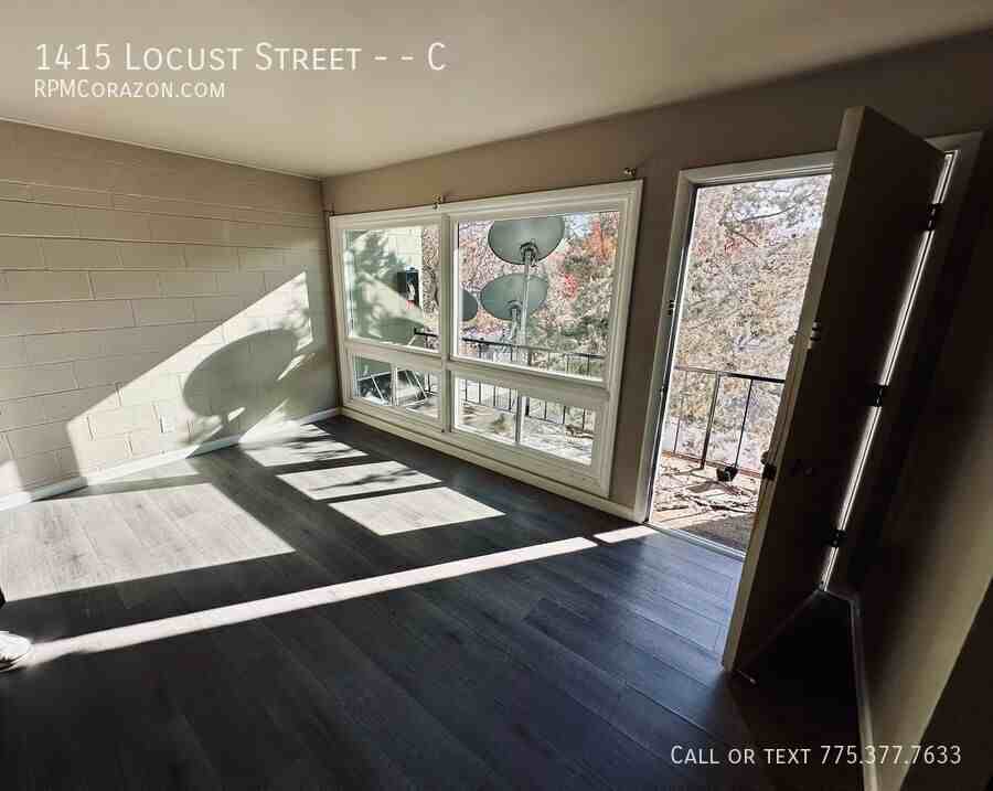 1415 Locust St #C - Photo 2 of 7