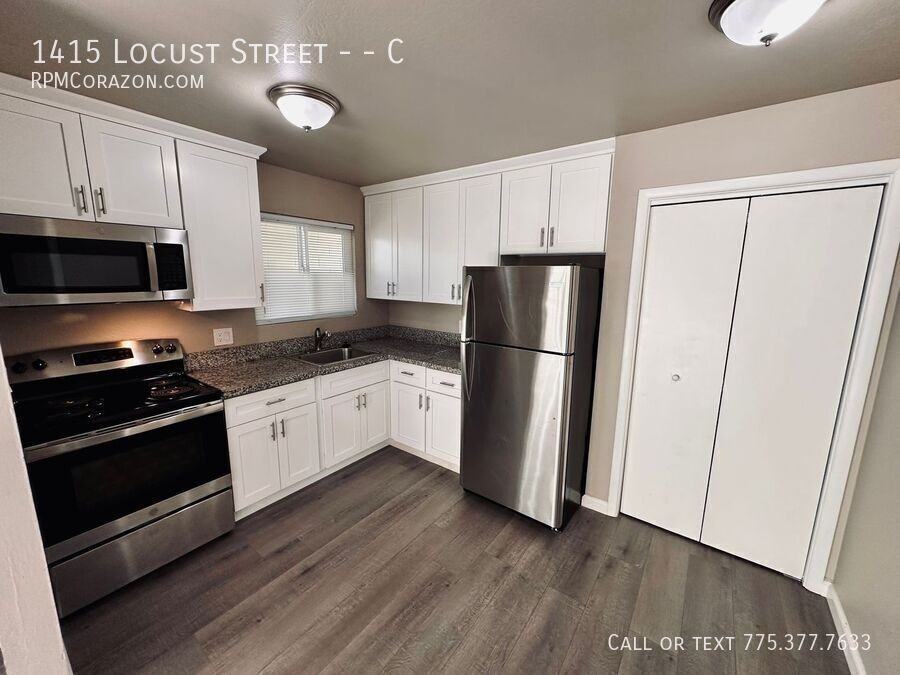 1415 Locust St #C - Photo 4 of 7