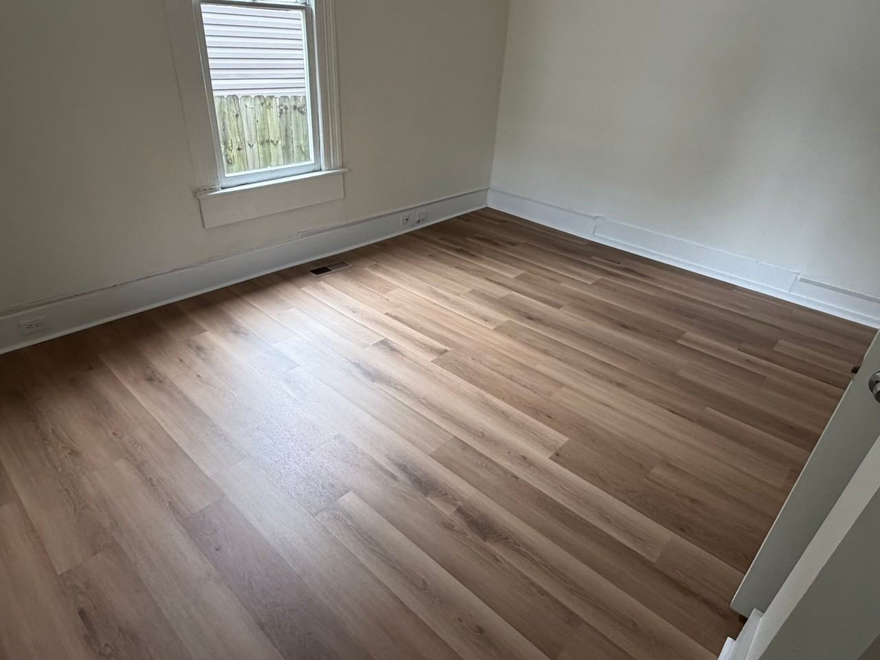 222 49th St N - Photo 4 of 5