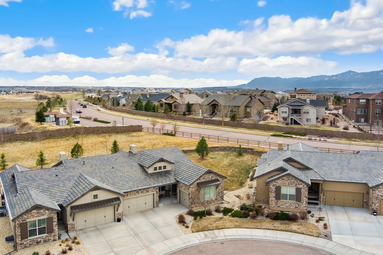2156 Villa Creek Cir #1 - Photo 4 of 43