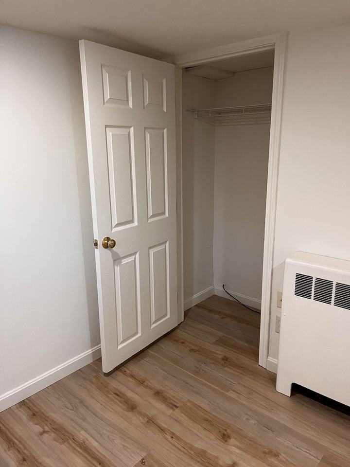 7 Carlisle St #11 - Photo 6 of 10