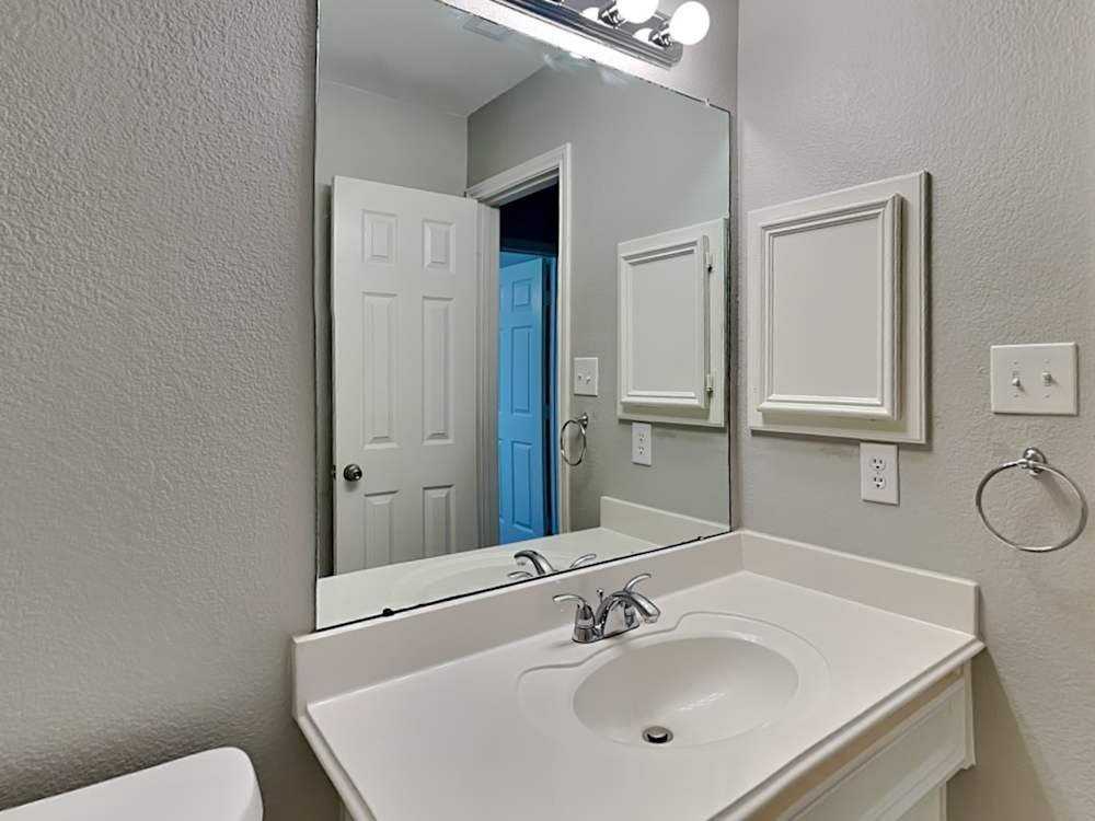 670 Sylvan St Sw - Photo 7 of 7