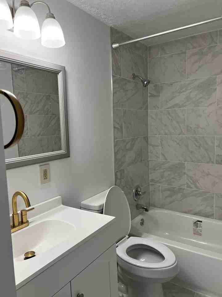 7860 Saint Bridget Ln - Photo 3 of 10