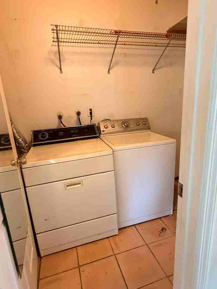 1117 Sw 15th Ave #1 - Photo 7 of 14
