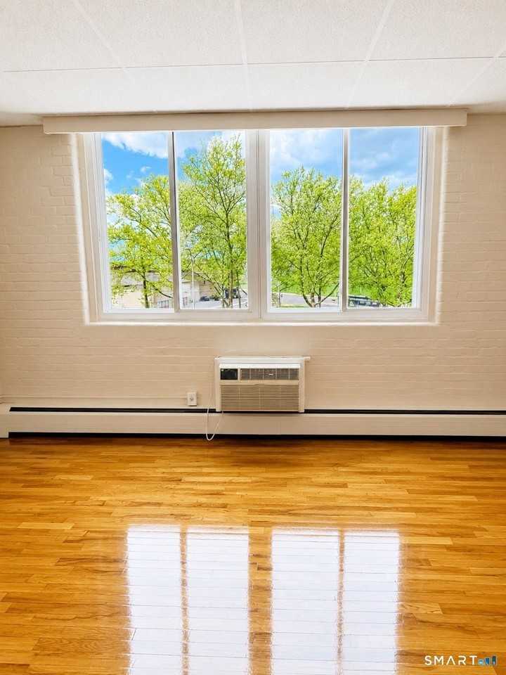 71 Catlin St #36 - Photo 6 of 19