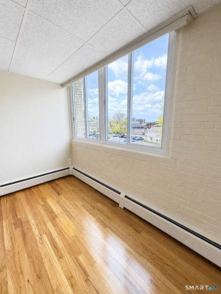 71 Catlin St #36 - Photo 7 of 19