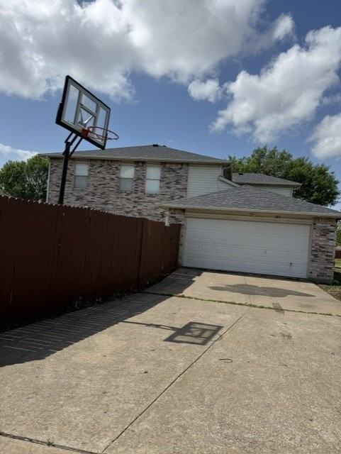 1451 Glenwick Dr - Photo 2 of 19