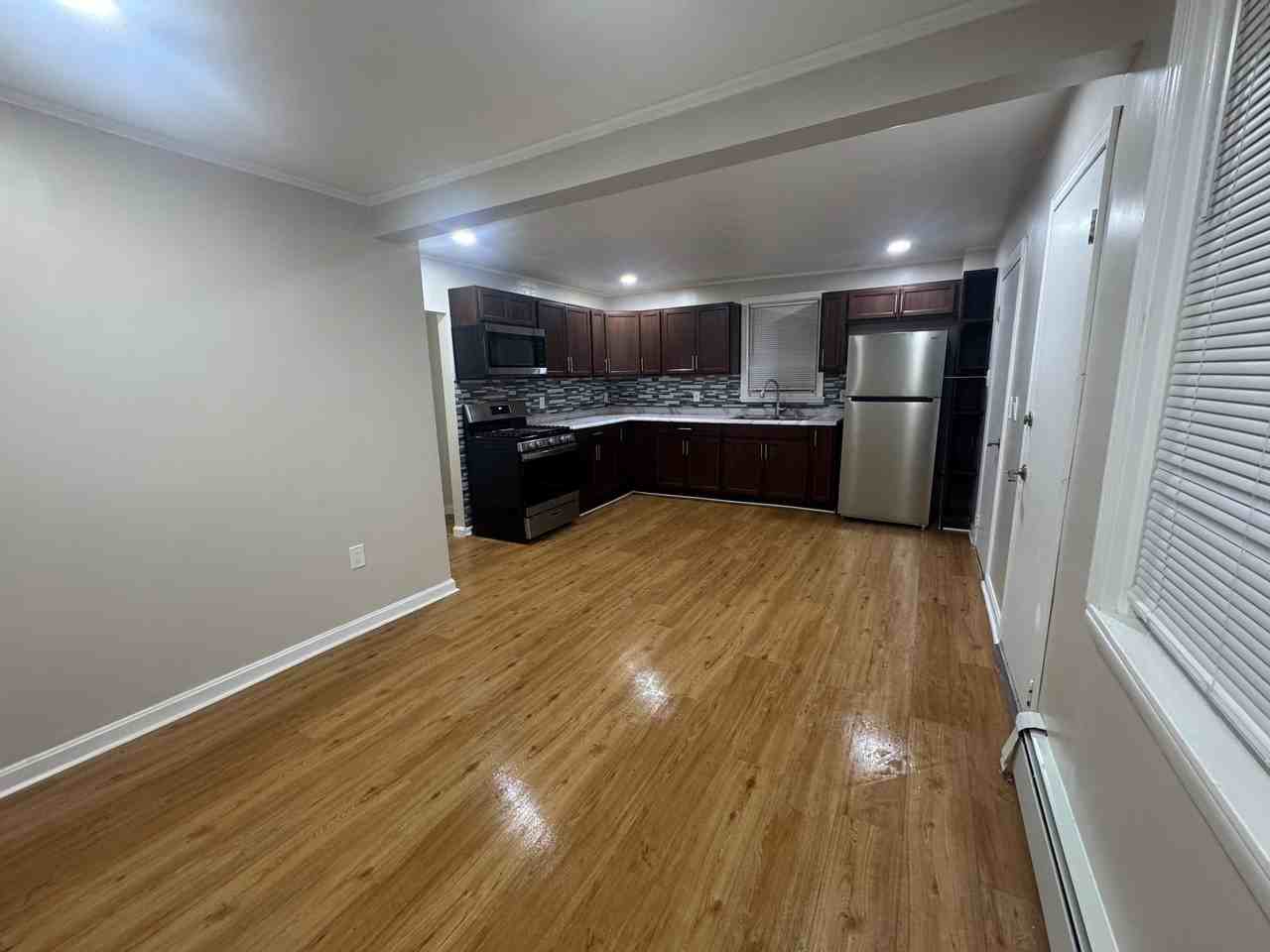 5 Wall St #1 - Photo 5 of 16