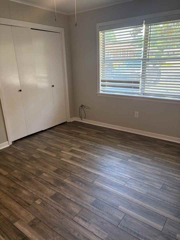 416 Highland Dr - Photo 3 of 12