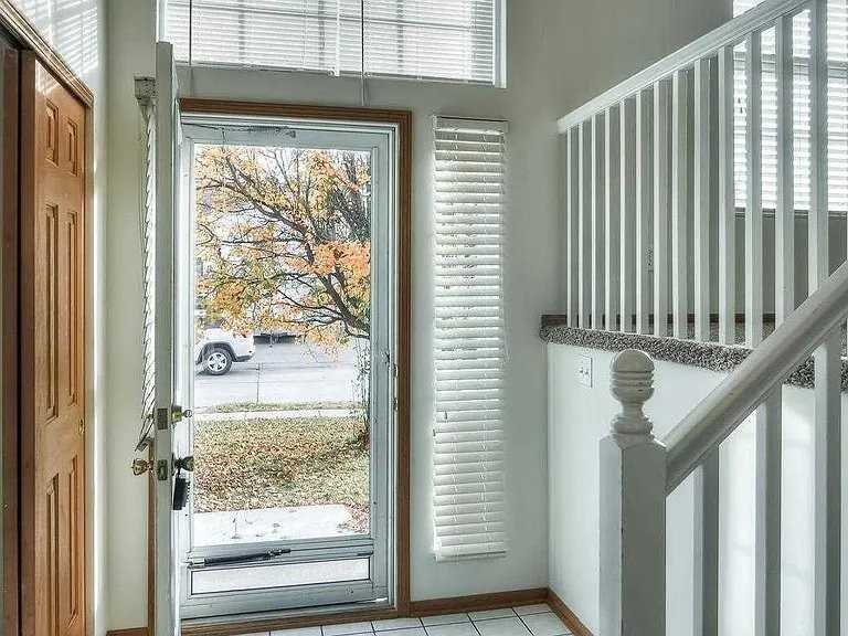 6206 N 131st Ave - Photo 3 of 19