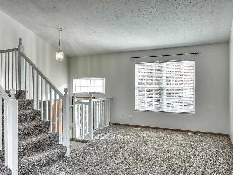 6206 N 131st Ave - Photo 5 of 19