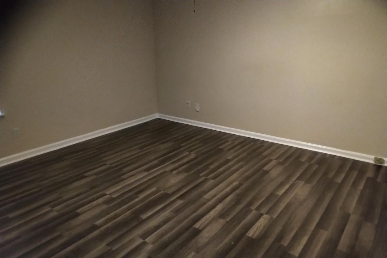 5754 Rock Rd - Photo 4 of 7