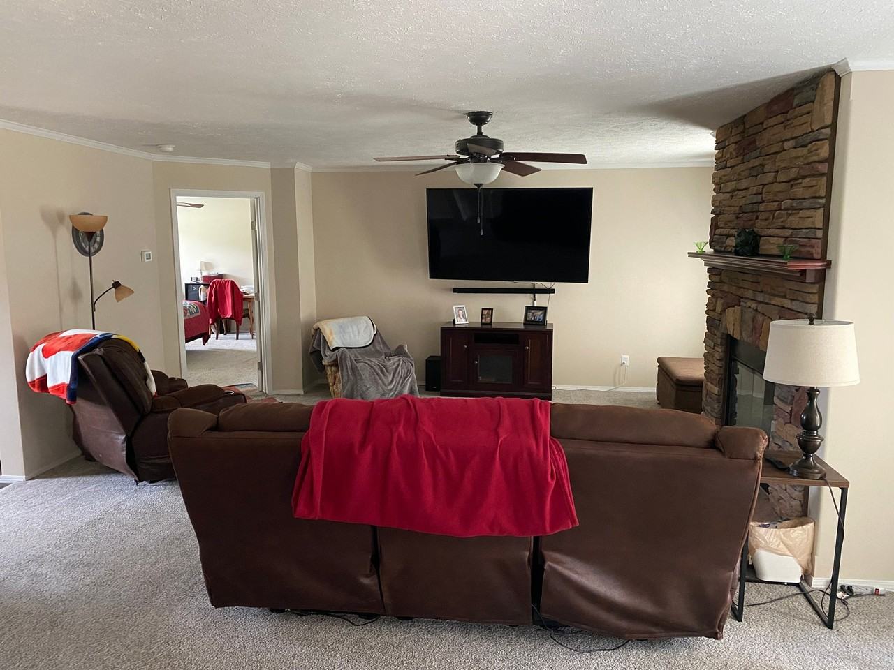 204 Baker Rd - Photo 6 of 19