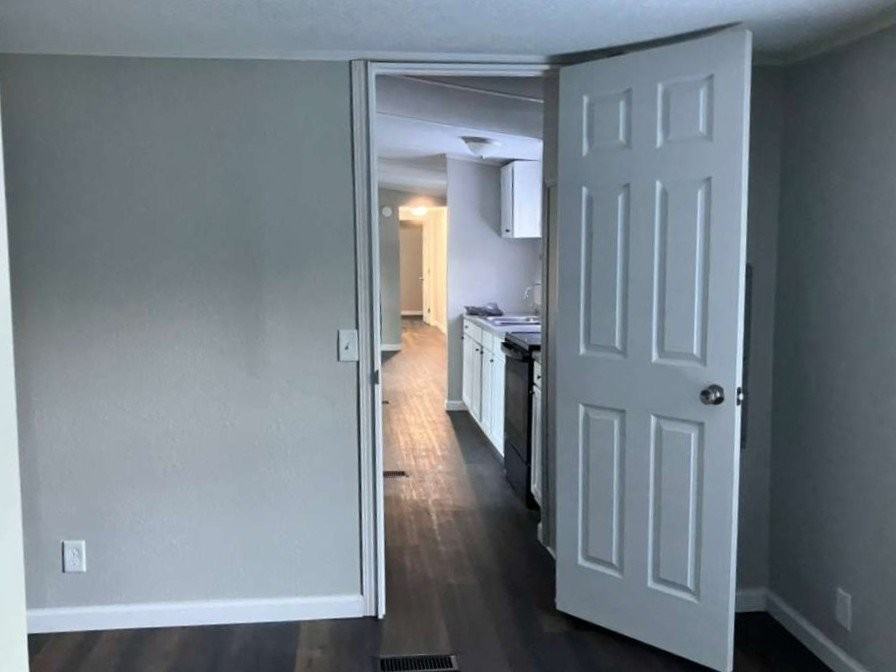 78 Deerwood Park - Photo 7 of 10