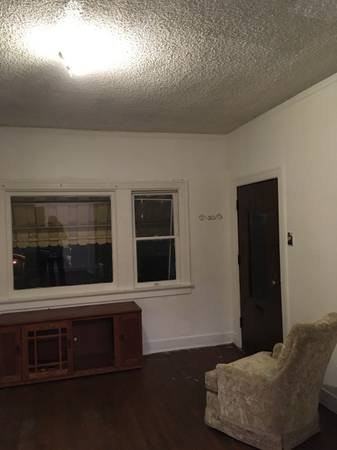 231 W 5th St - Photo 5 of 13