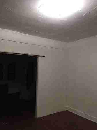 231 W 5th St - Photo 7 of 13