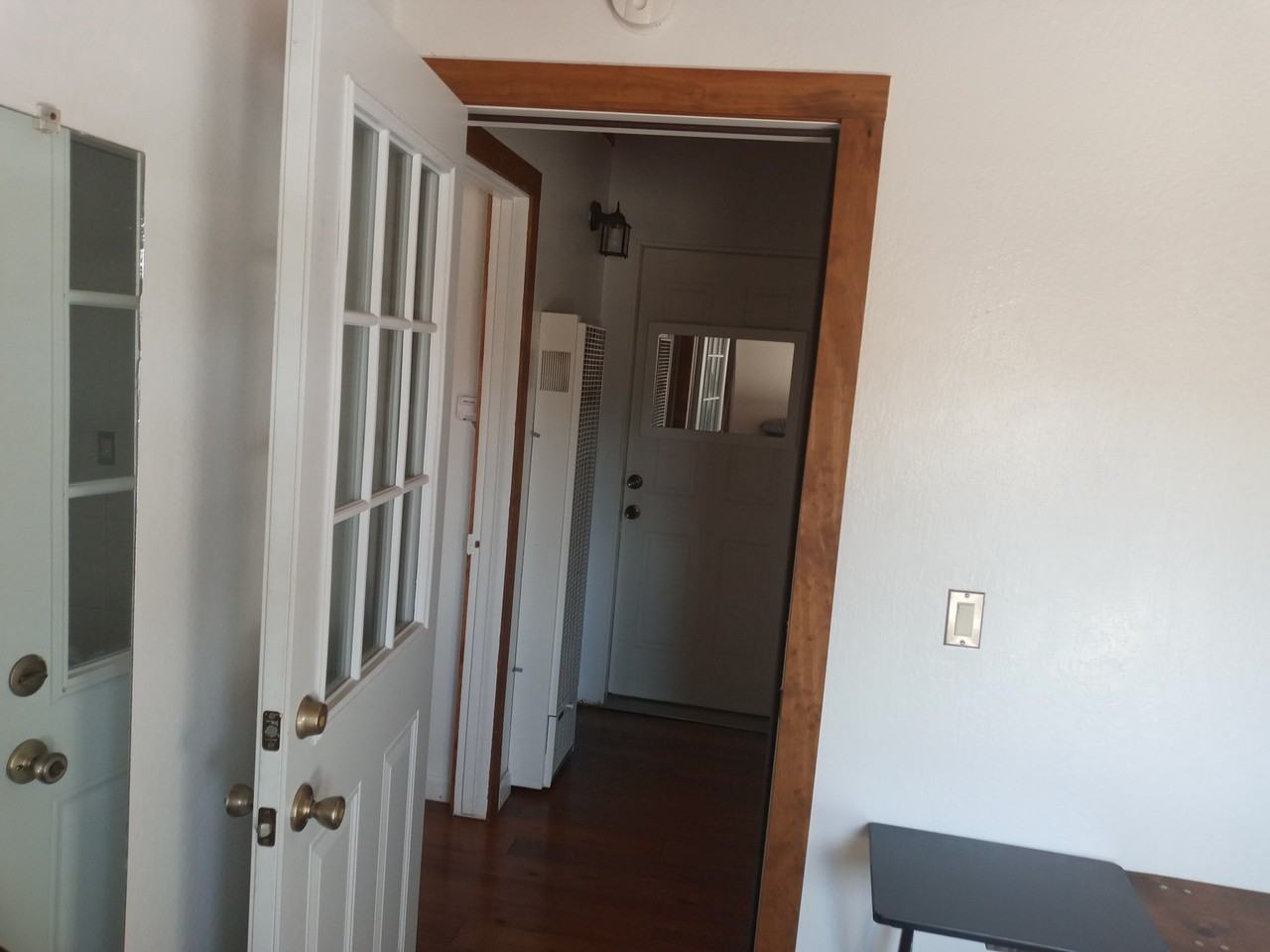 16293 Galway Ct - Photo 4 of 10
