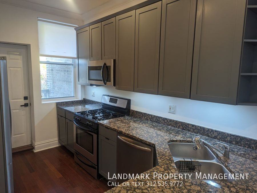 5340 N Winthrop Ave Apt 2n - Photo 2 of 21