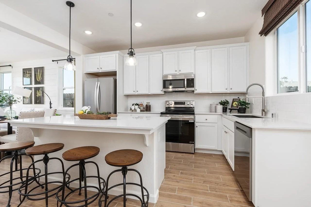 6559 E Crimson Dr - Photo 4 of 12
