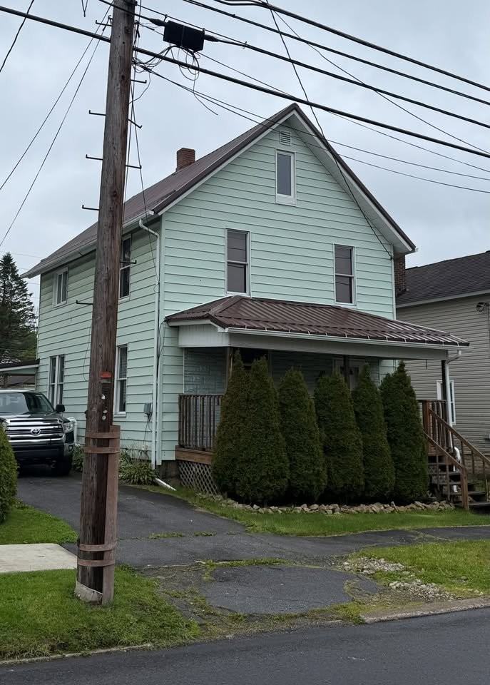 411 Knarr St - Photo 2 of 19