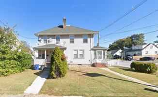 featured image of 2211 Morris Ave #1
