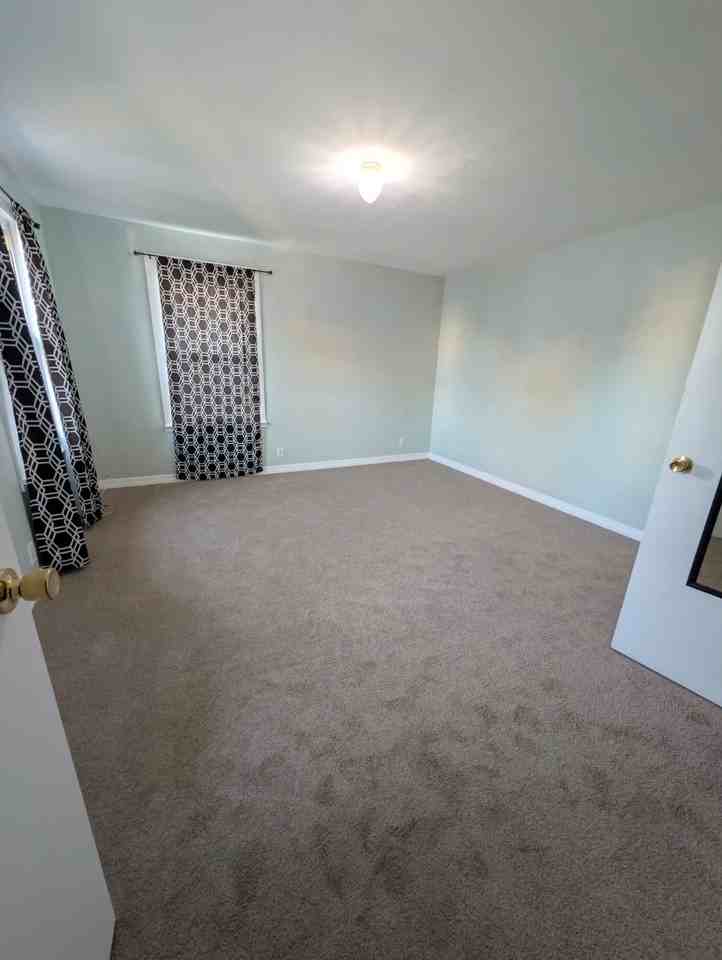 2211 Morris Ave #1 - Photo 4 of 11