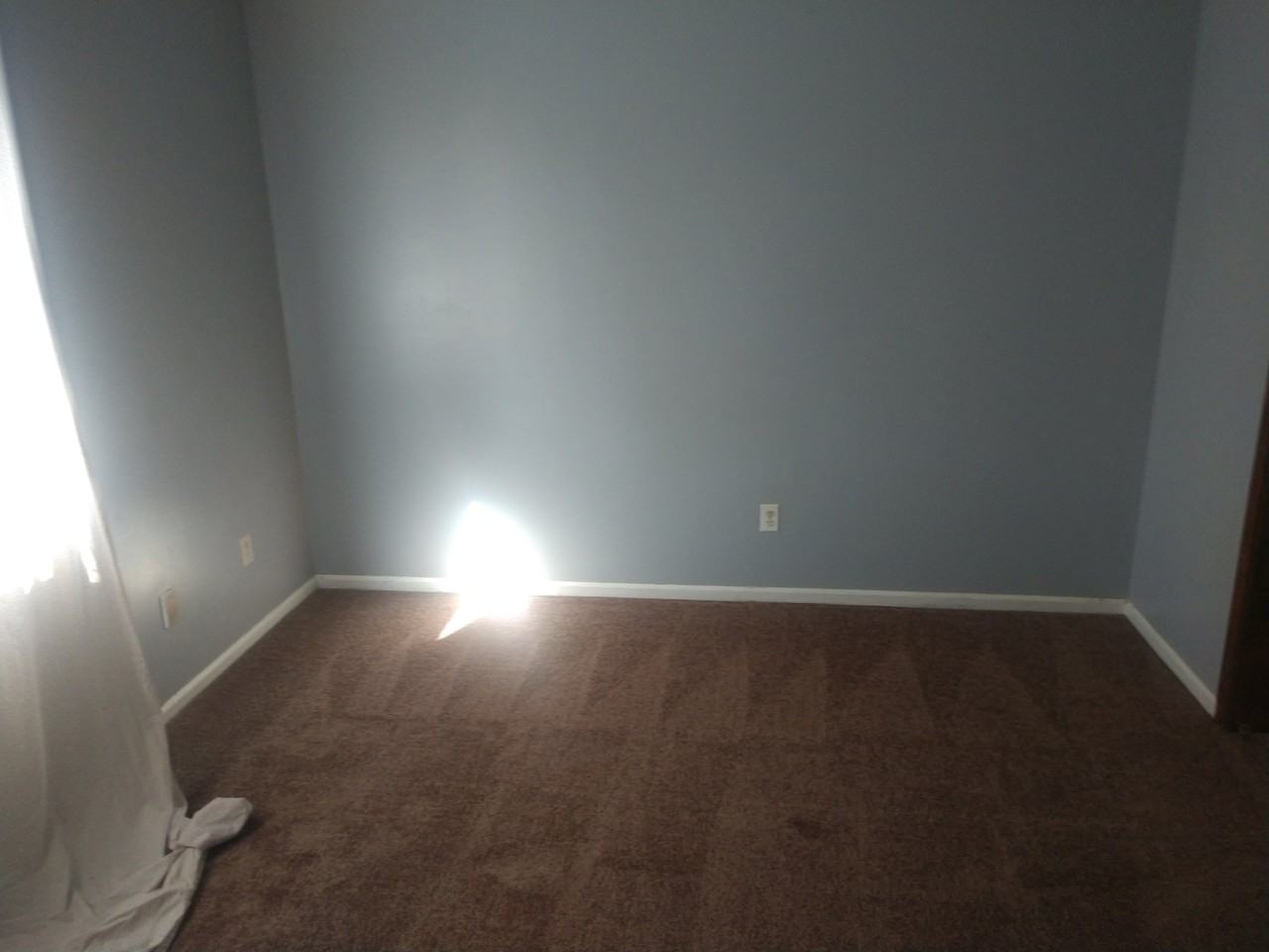 2045 Old Valley Ct Se - Photo 4 of 14