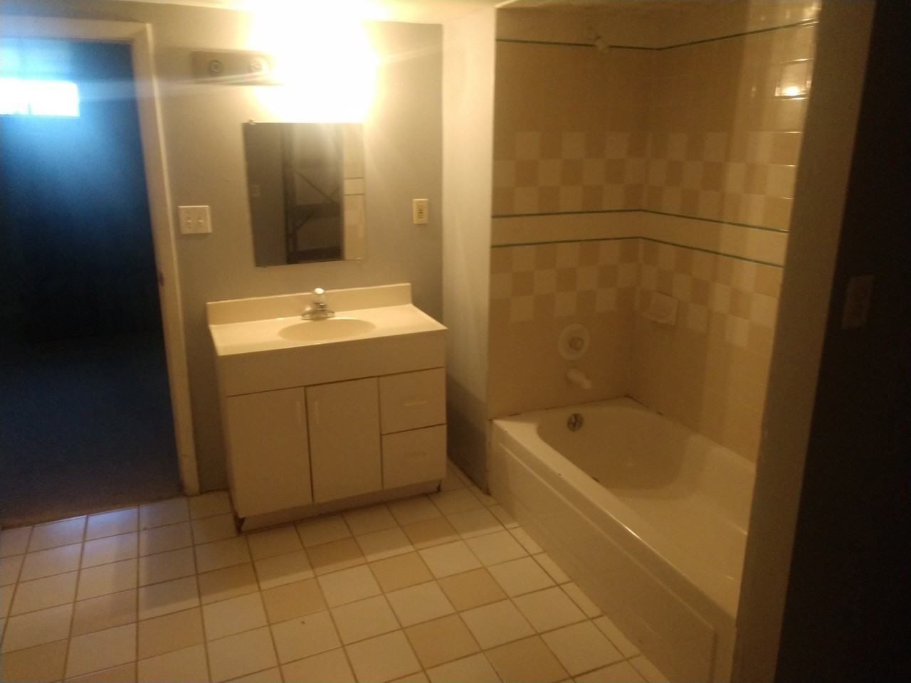 2045 Old Valley Ct Se - Photo 7 of 14
