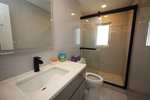 featured image of 178 Spratt Ave