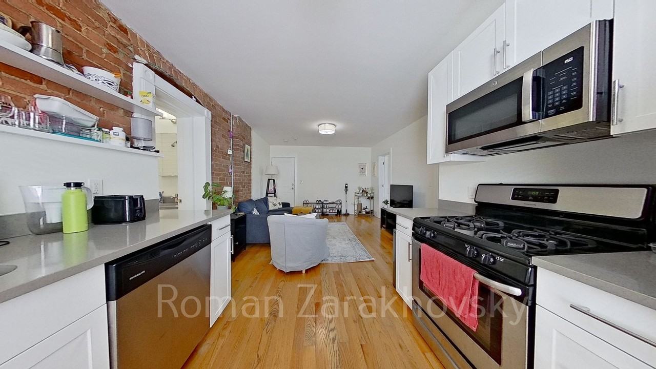 83 Harvard St #20 - Photo 5 of 5
