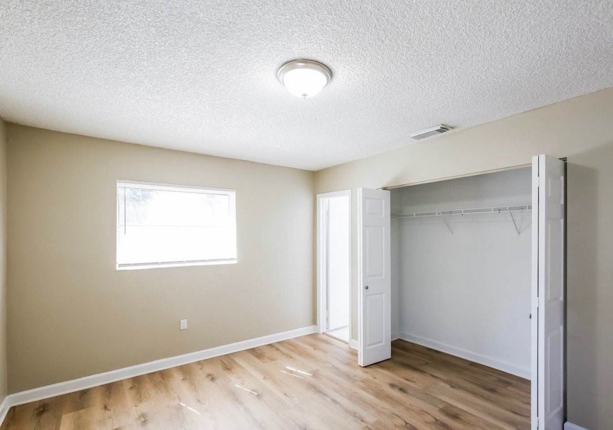 3013 Sw 97th Ct - Photo 5 of 13