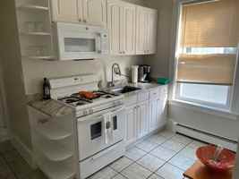 featured image of 8 Hancock St #1L