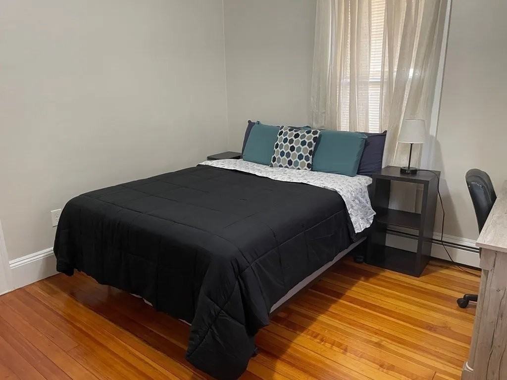 8 Hancock St #1L - Photo 3 of 10