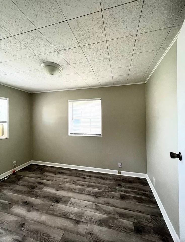 722 N 8th St - Photo 5 of 7
