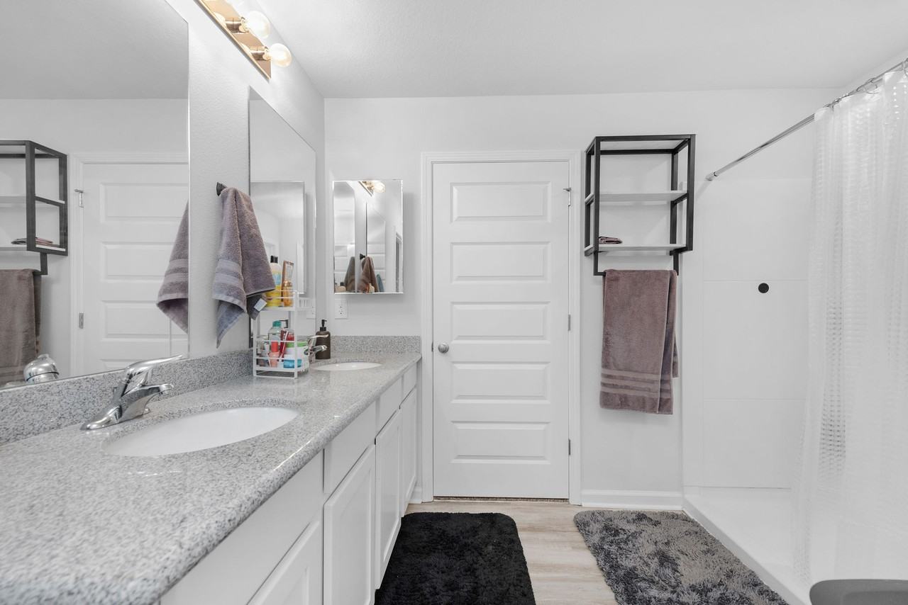 8686 Pathstone Blvd #NA - Photo 7 of 16