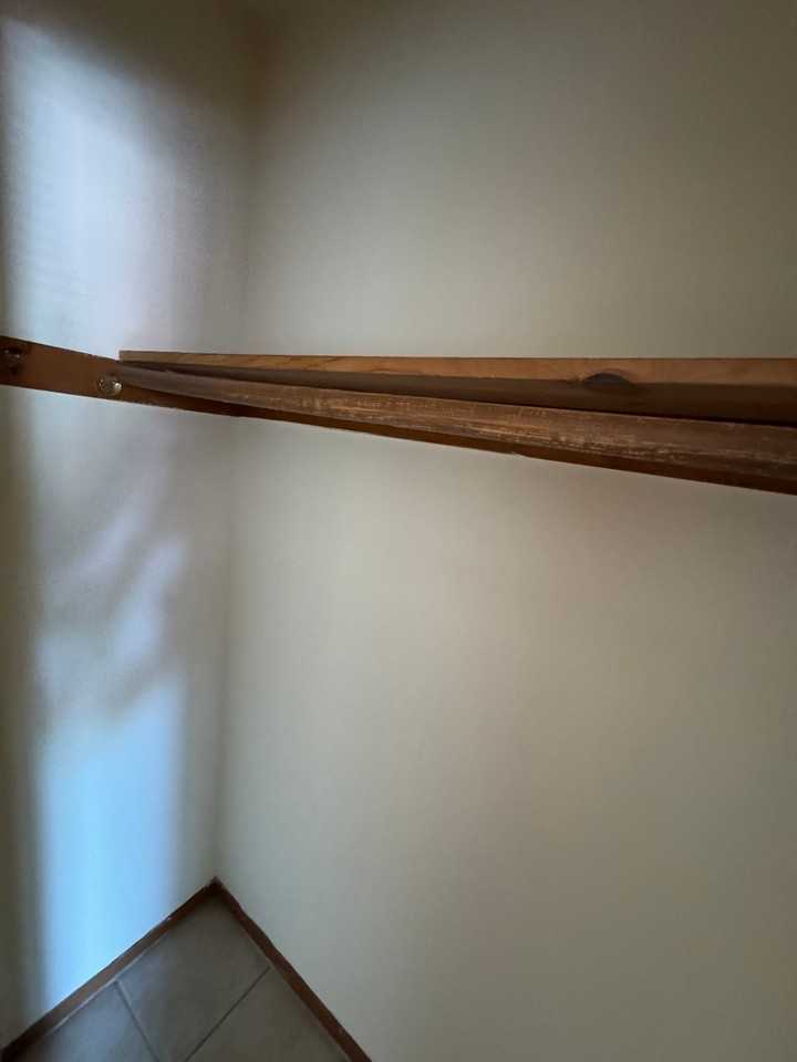 464 Maryland Ave W #7 - Photo 4 of 9