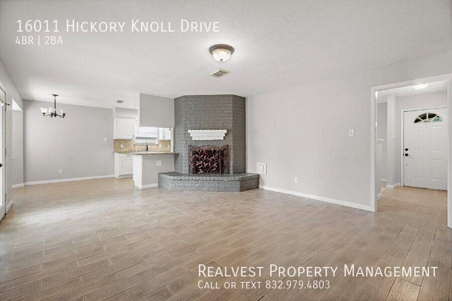 16011 Hickory Knoll Dr - Photo 2 of 21