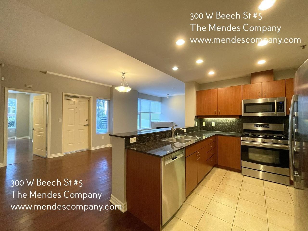 300 W Beech St #5 - Photo 5 of 14
