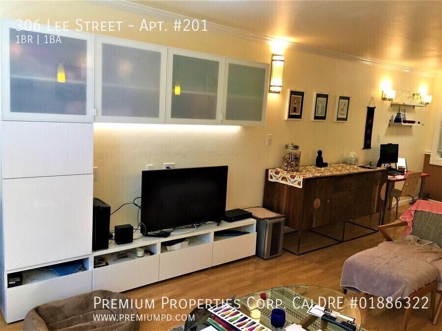 306 Lee St #201 - Photo 7 of 50