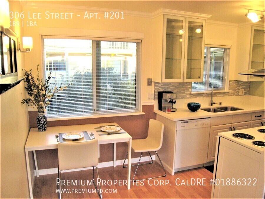 306 Lee St #201 - Photo 5 of 50