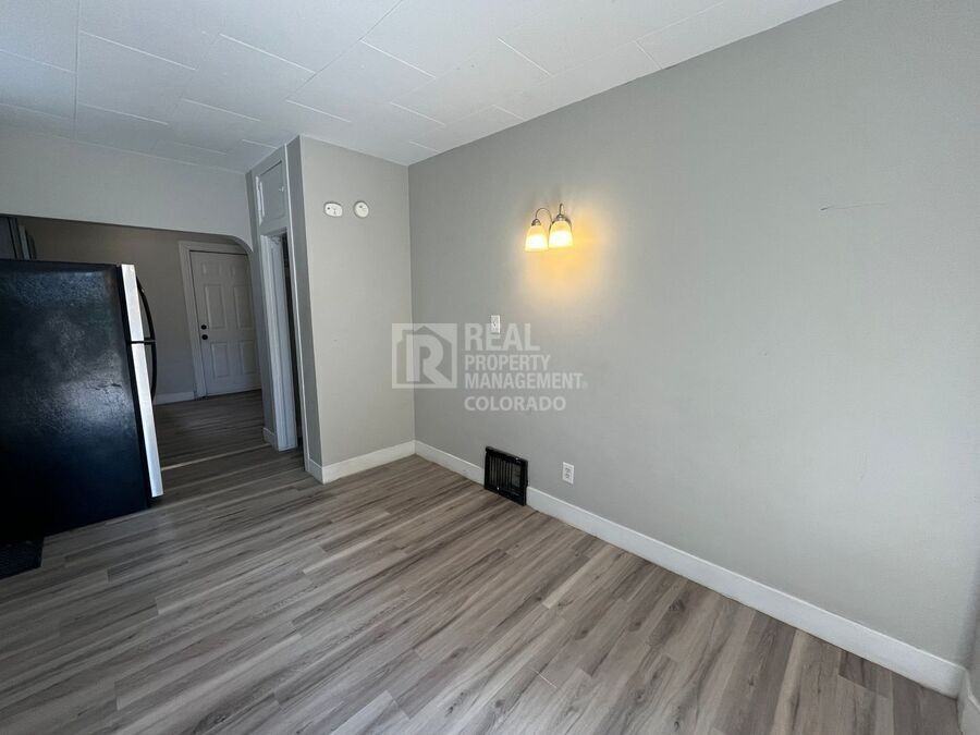 618 N Weber St #104 - Photo 5 of 7