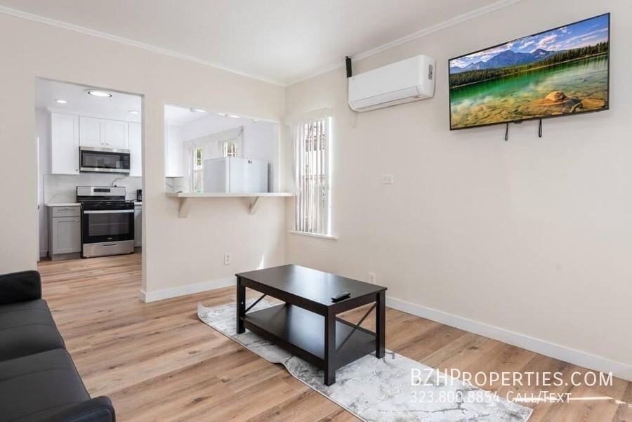 1165 W 38th St - Photo 4 of 13