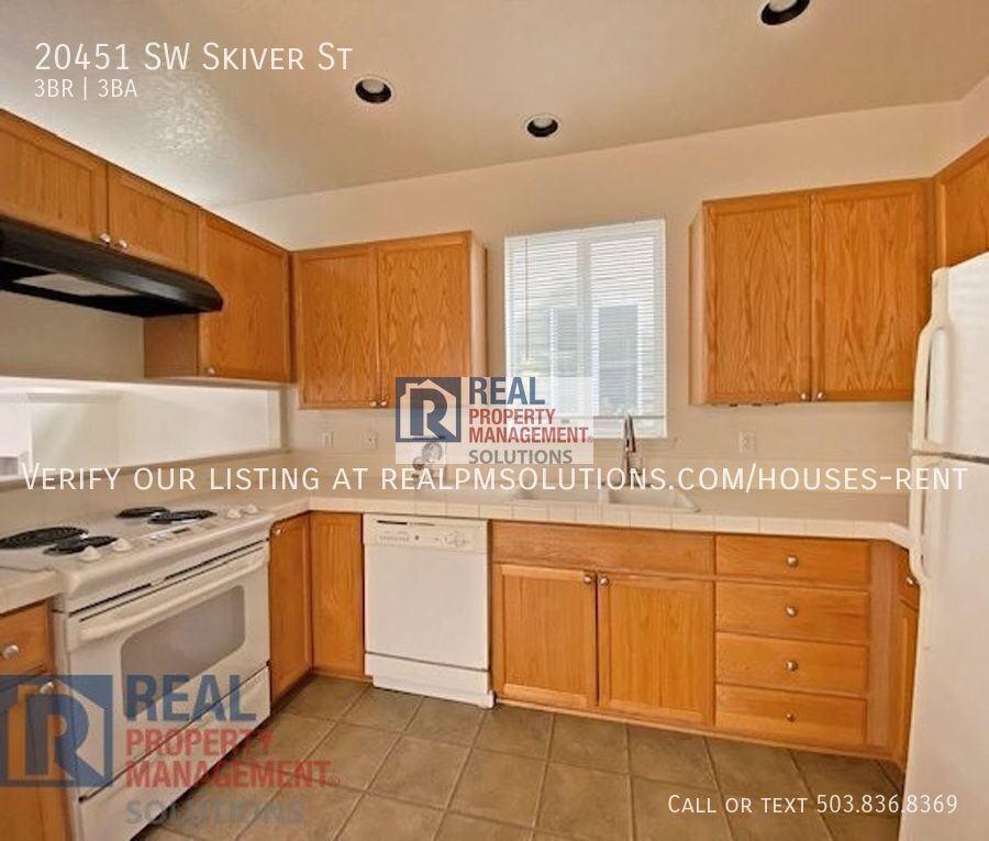 20451 Sw Skiver St - Photo 6 of 27