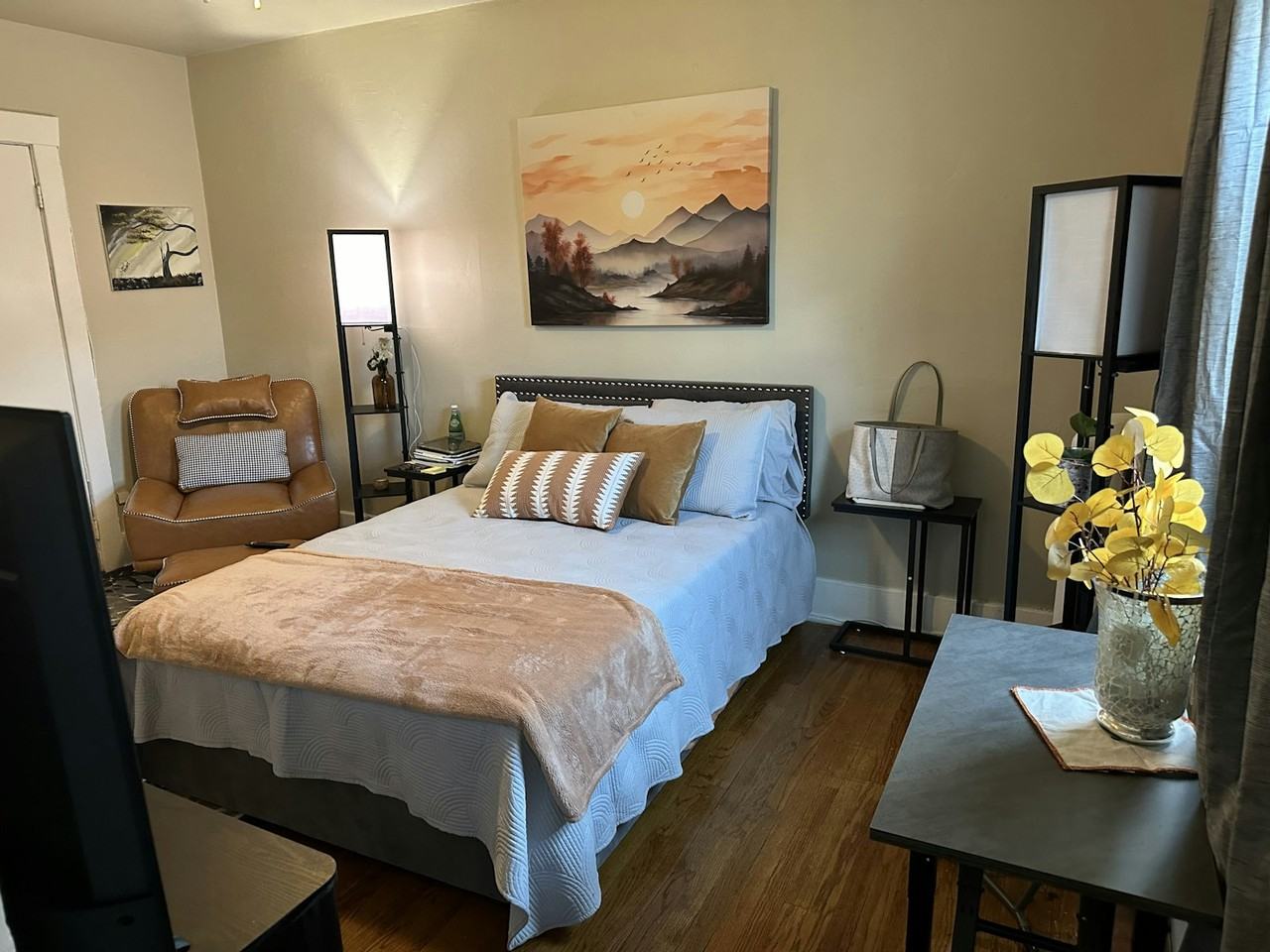 1329 North Grant Street, Unit 16 - Photo 2 of 11
