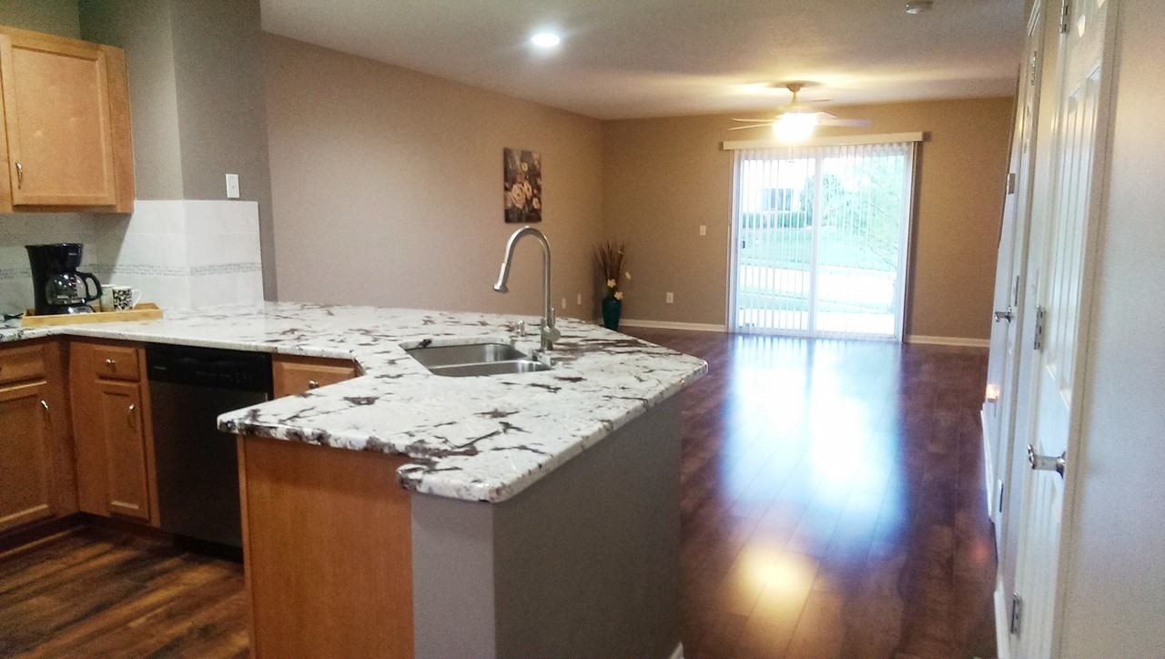 5427 N Hickory St - Photo 4 of 43