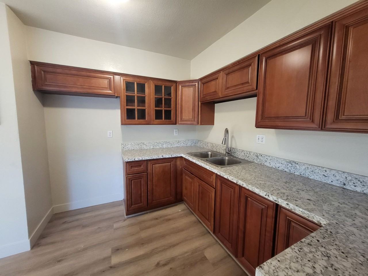 13115 Cypress St #5 - Photo 6 of 18