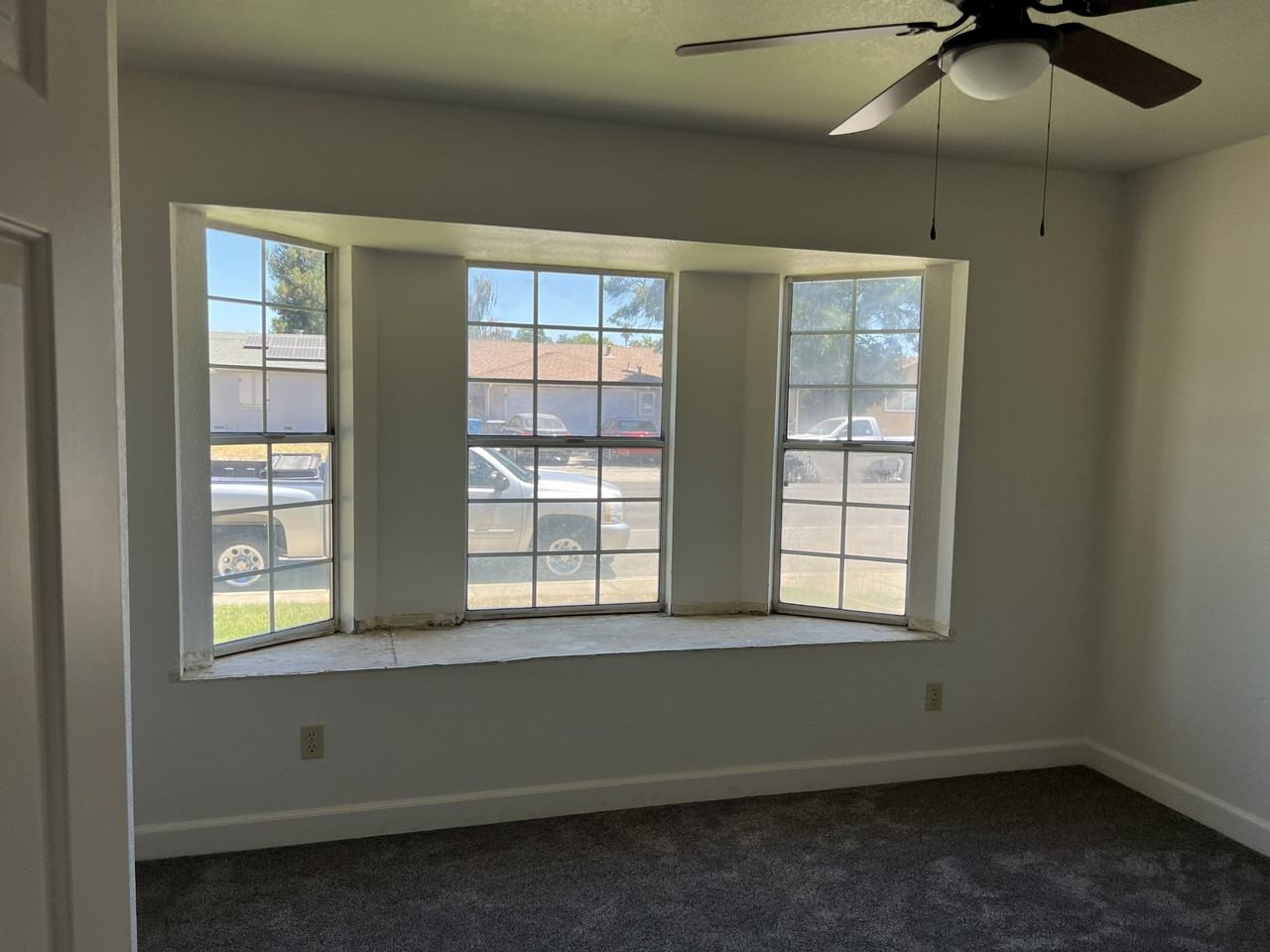 795 Railroad Ave #1 - Photo 7 of 32