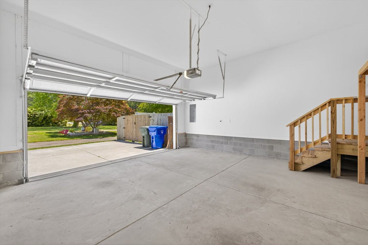 615 Roland Dr #1 - Photo 3 of 30